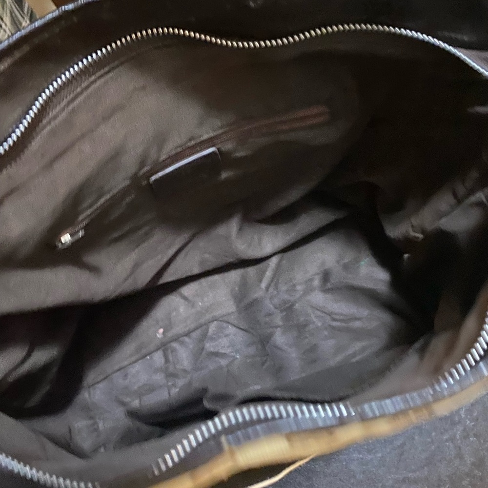 Great condition purse - Picture 6 of 8